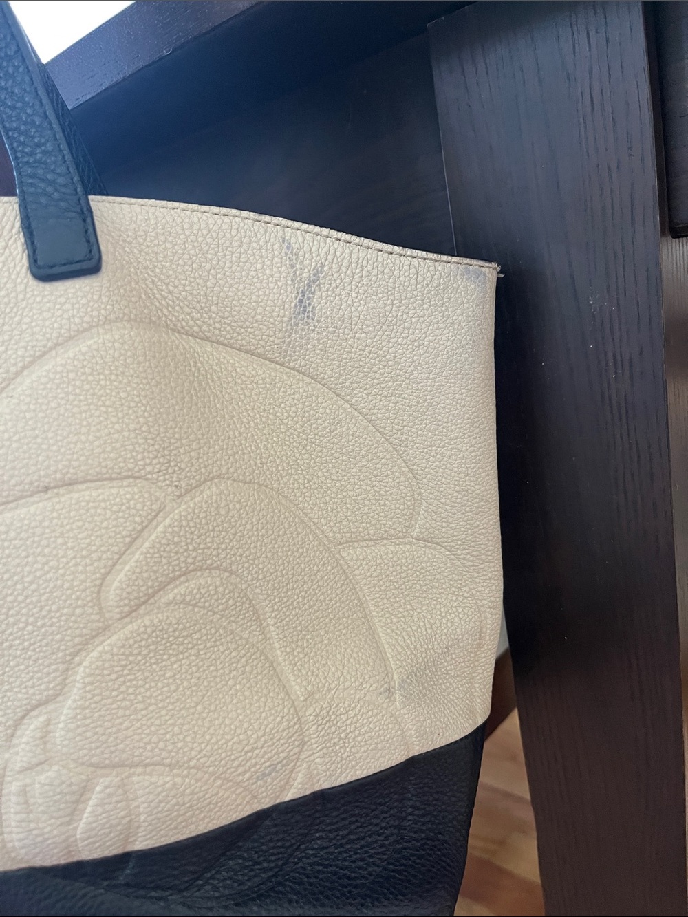 Karl Lagerfeld Black and Cream Two-Tone Pebbled Leather Tote - Picture 6 of 11
